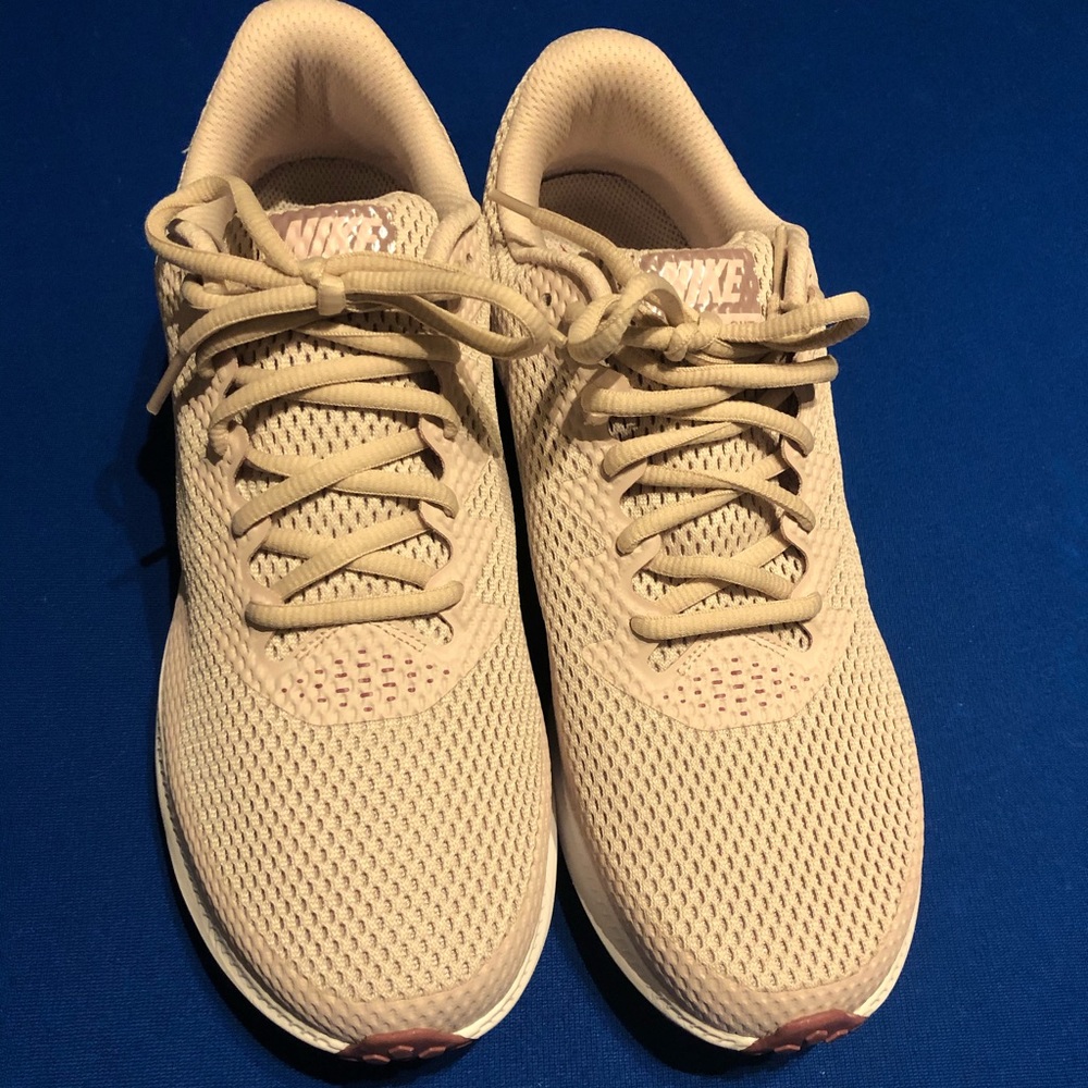 💢SOLD💢 Women’s Nike Zoom - Picture 2 of 6